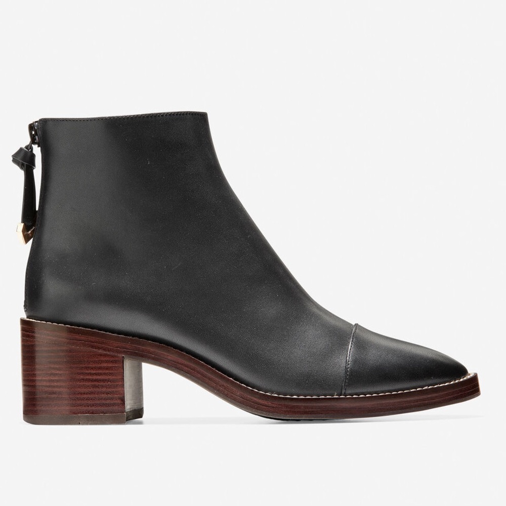 Cole Haan waterproof black leather booties sz 8.5